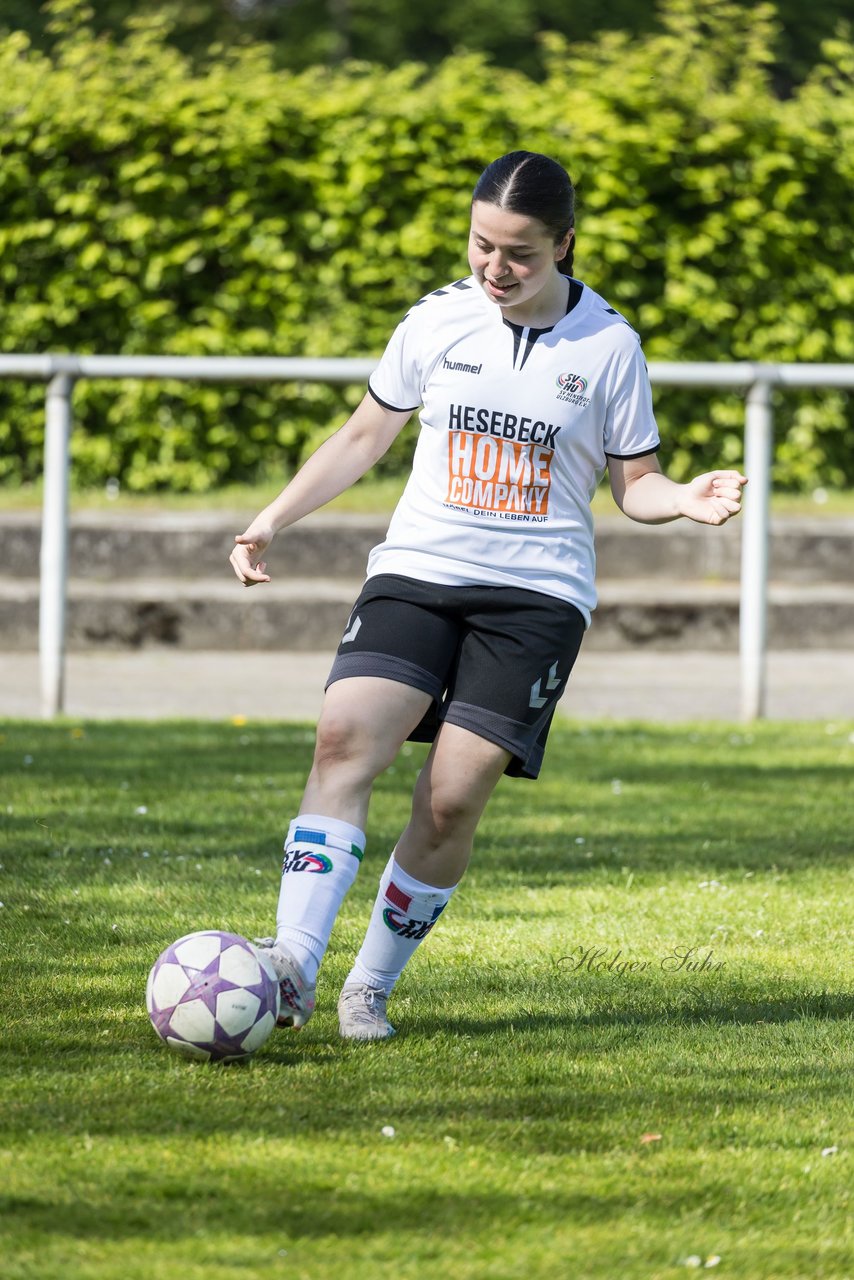 Bild 81 - wBJ SV Henstedt Ulzburg - FSG Oldendorf Itzehoe : Ergebnis: 6:3